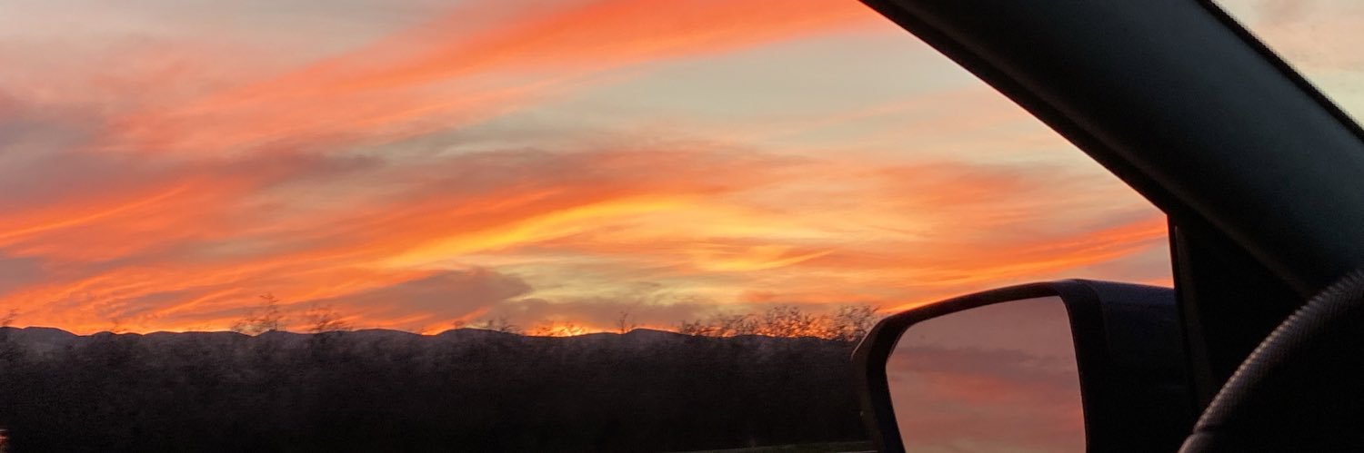 _noevela's profile banner image