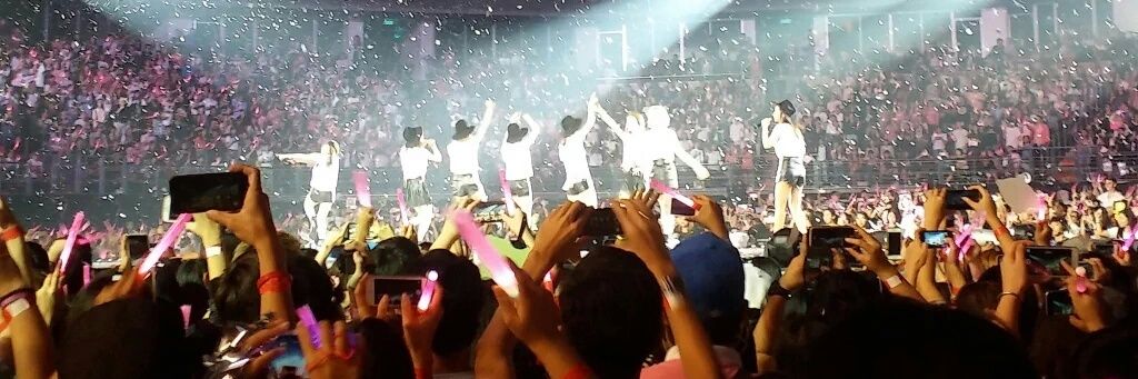 ในแว่น티파니 banner
