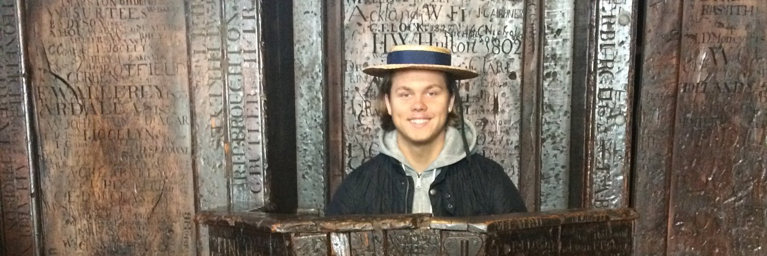 felsbo's profile banner image