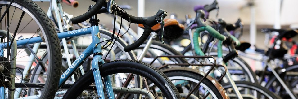 3 Peaks Cycles banner