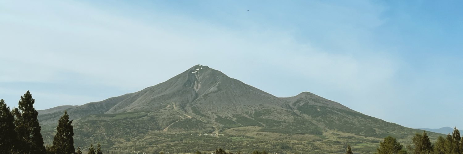 hisada's profile banner image