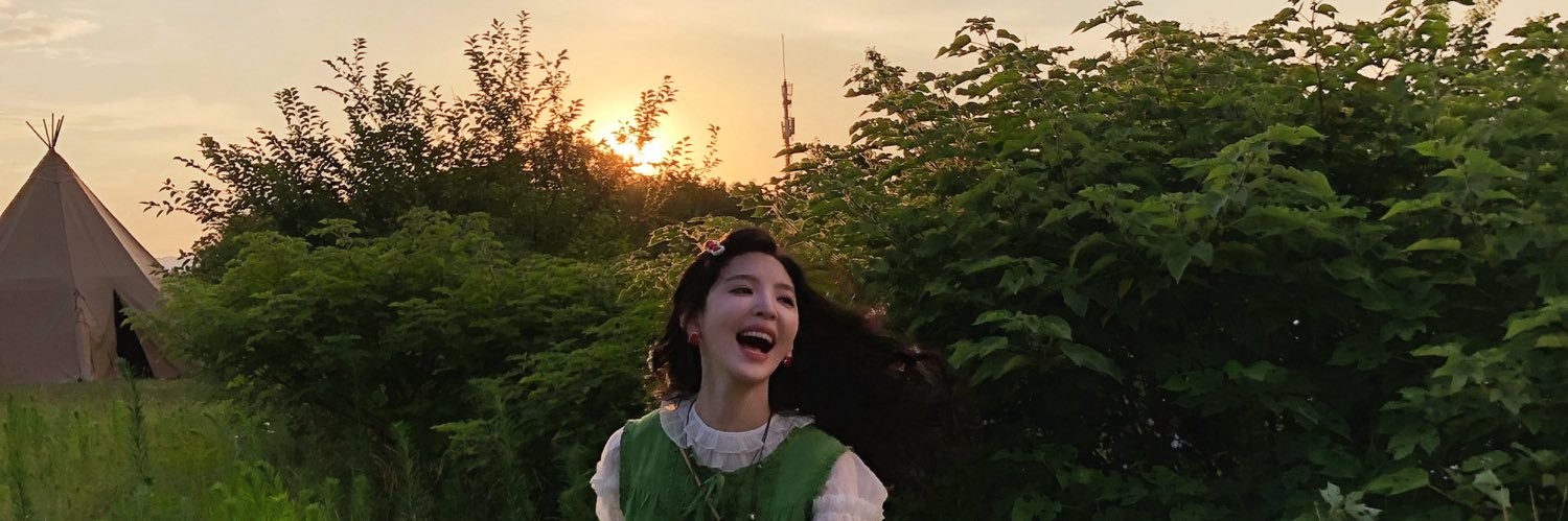 _kimcreamm's profile banner image