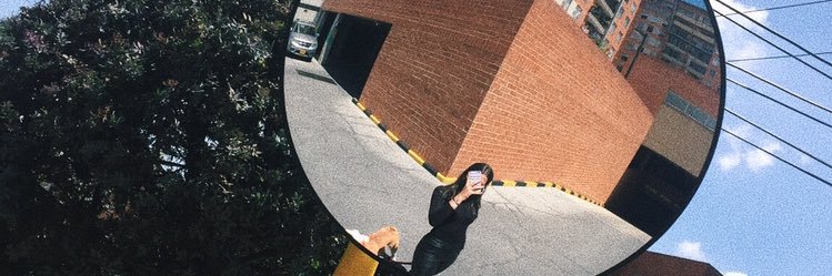 comoees_'s profile banner image