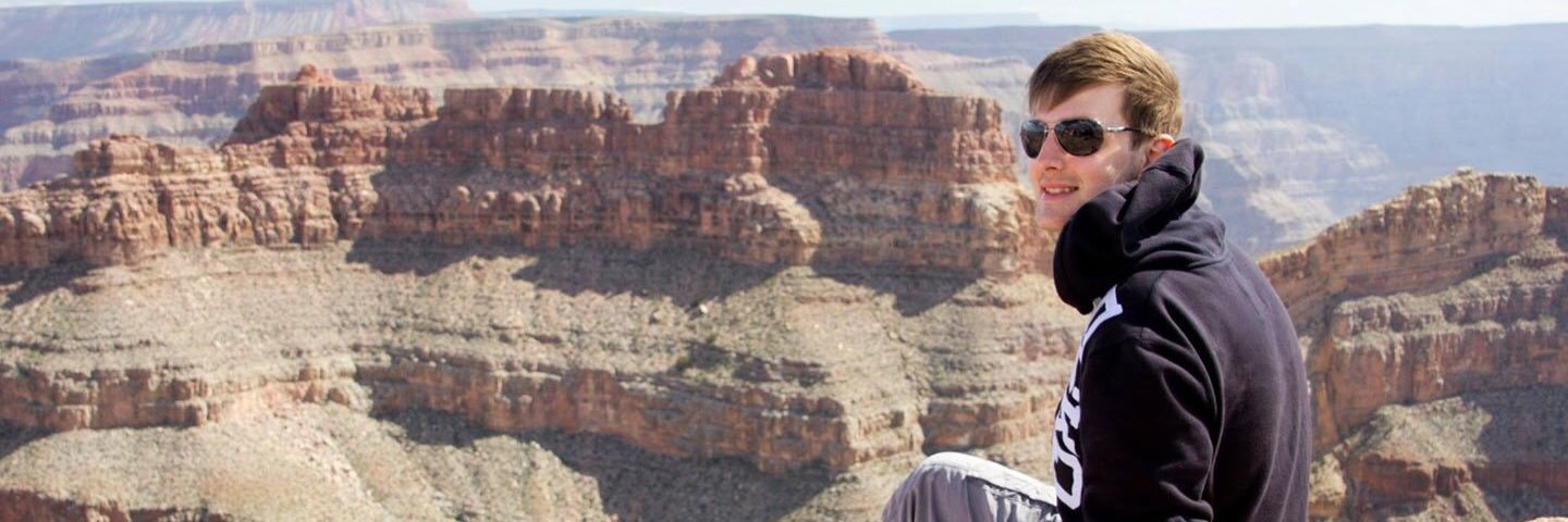 dean_piper's profile banner image