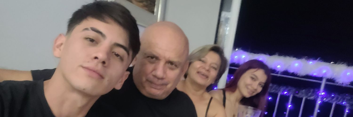 luiscleves's profile banner image