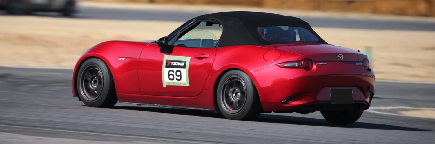 roadsterna8c2's profile banner image