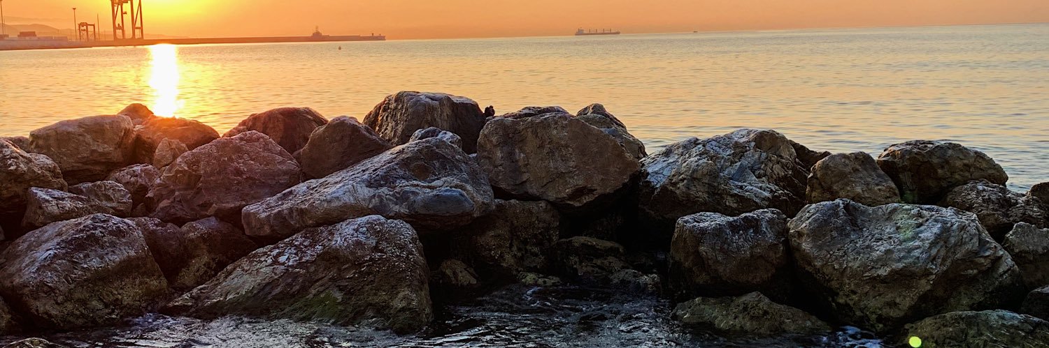 mHeNeHaN34's profile banner image