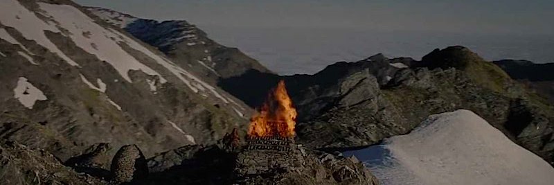 Leah Schnelbach banner