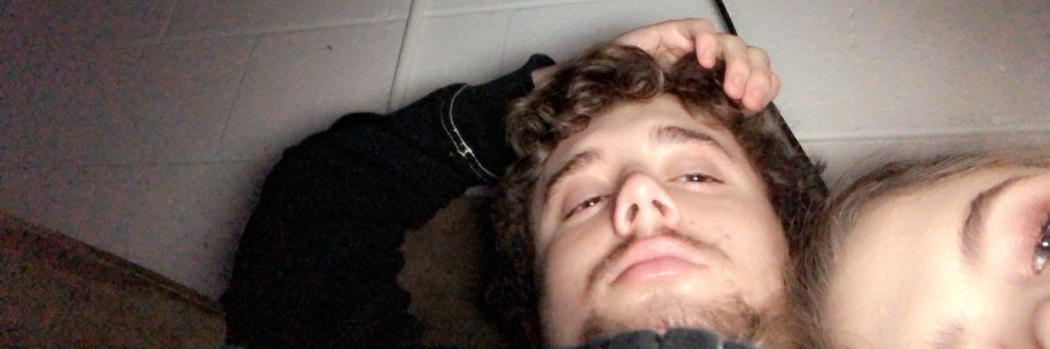 emmaboo42's profile banner image