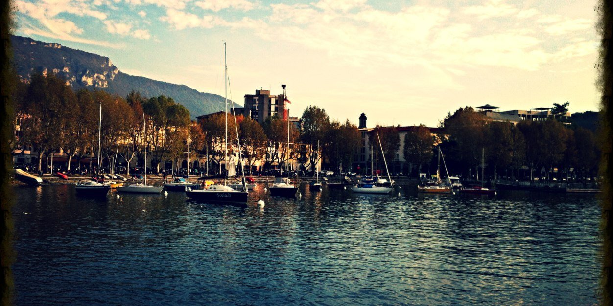 890Denis's profile banner image