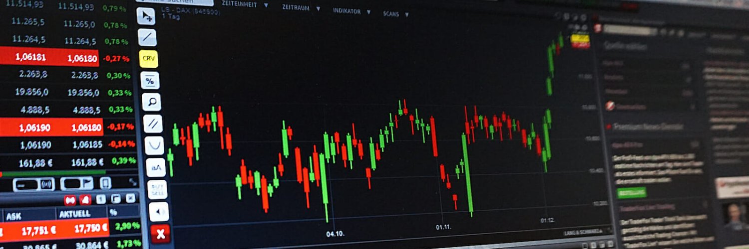 MomoTrader007's profile banner image