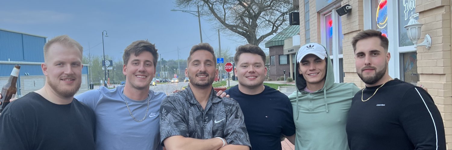 bfizzle_fink's profile banner image