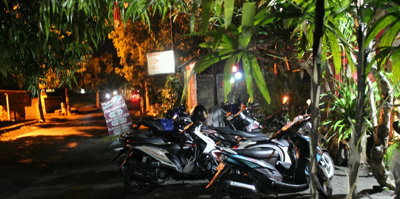 ngerodokresto's profile banner image