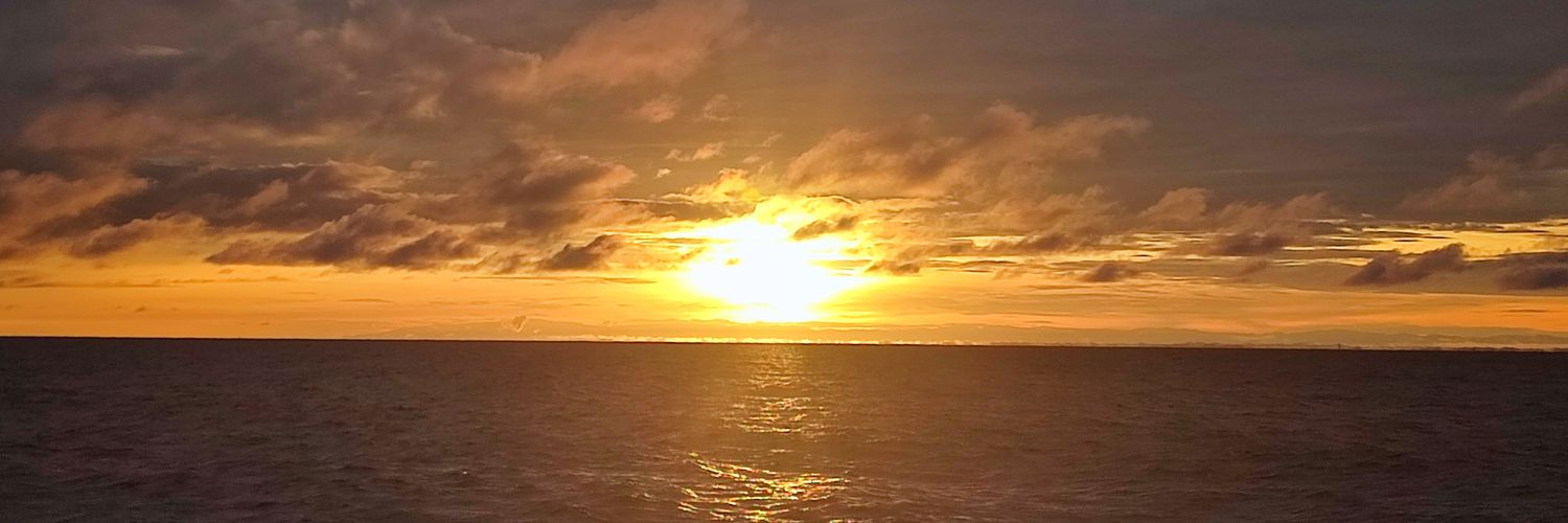 az_wi3's profile banner image