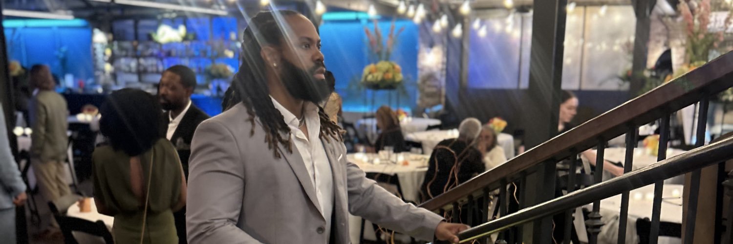 devontriche's profile banner image