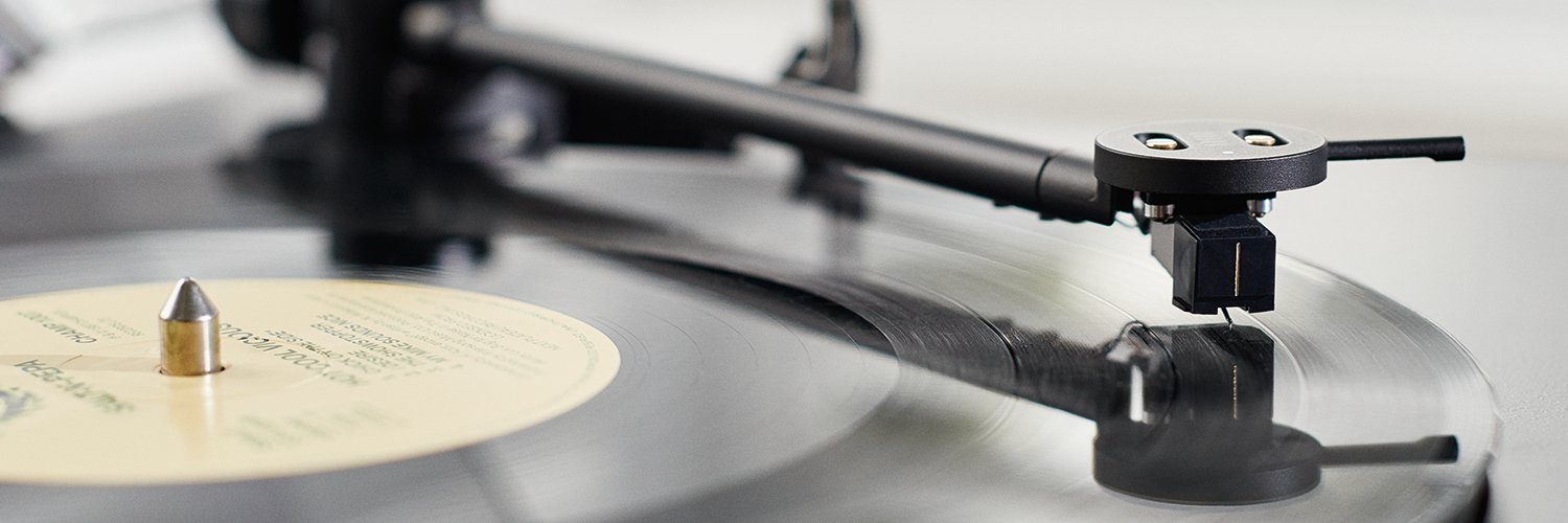 Richer Sounds banner