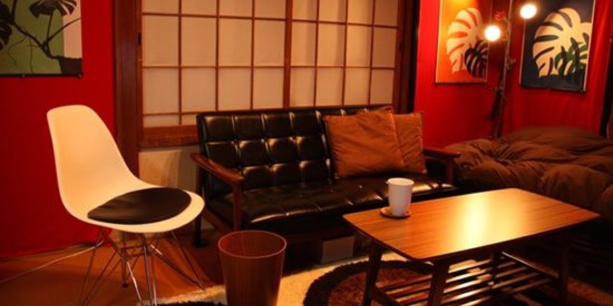 roomcode's profile banner image