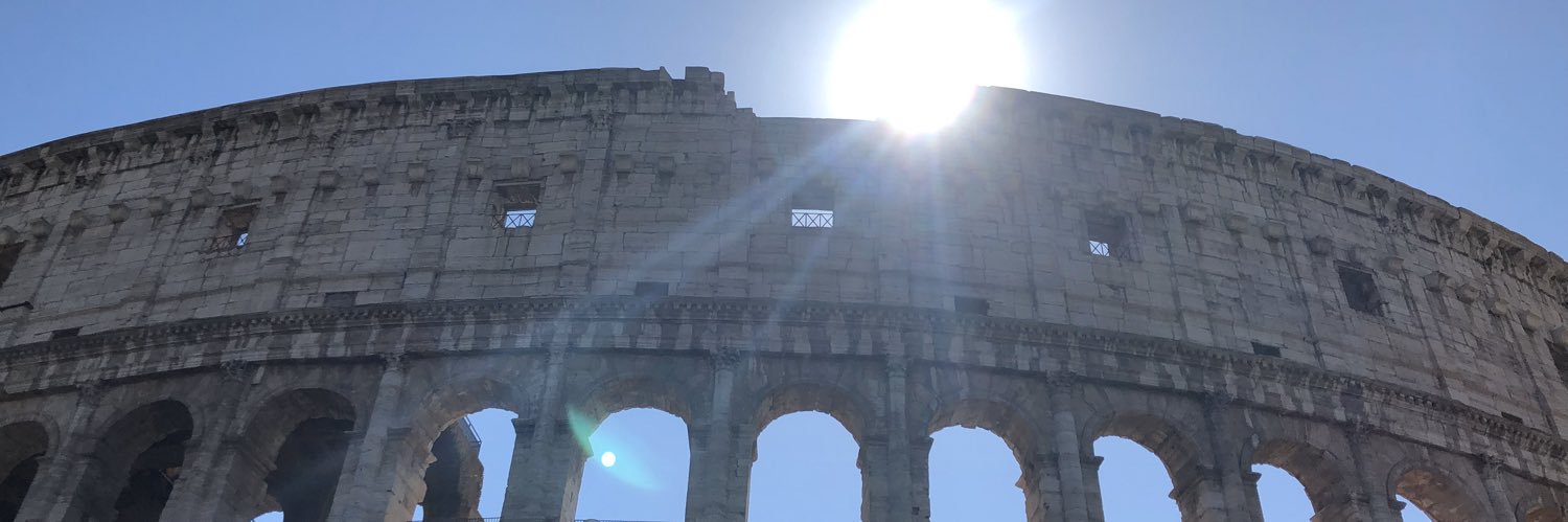 Lu 💉🖖🏼🐶🦏💓 banner