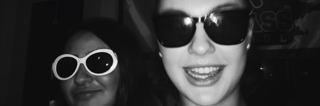nikkibatess's profile banner image