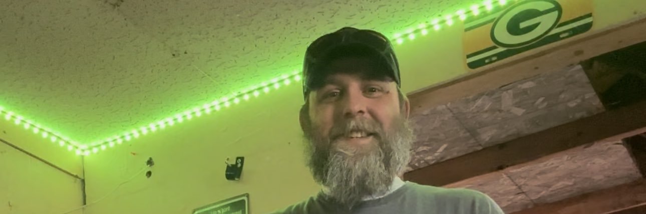 lionsuck's profile banner image