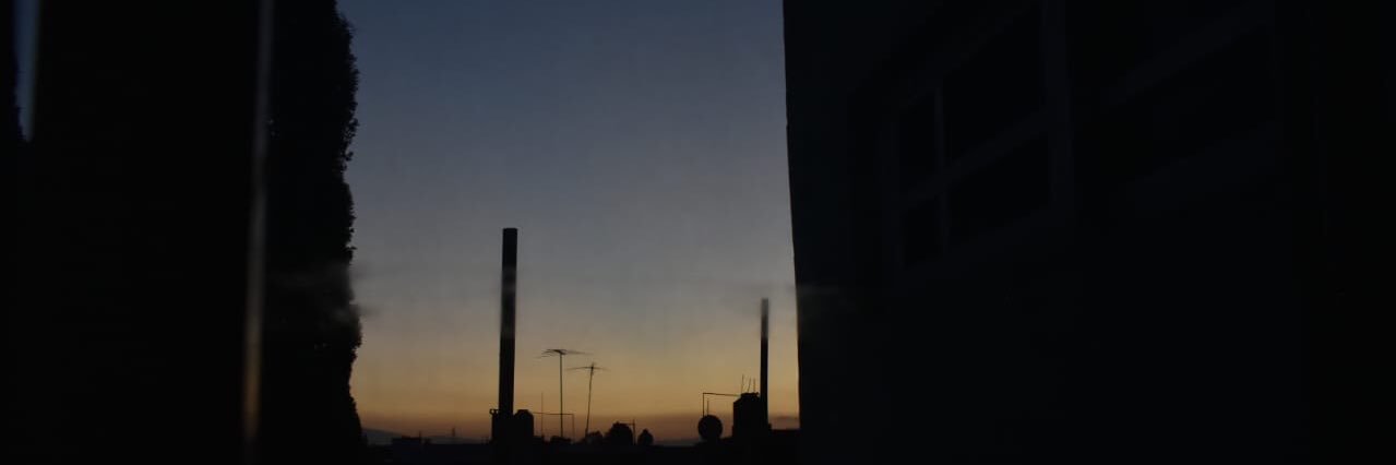 I de Incómoda banner