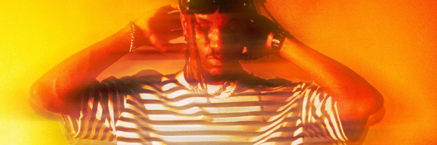 YJLAMS's profile banner image