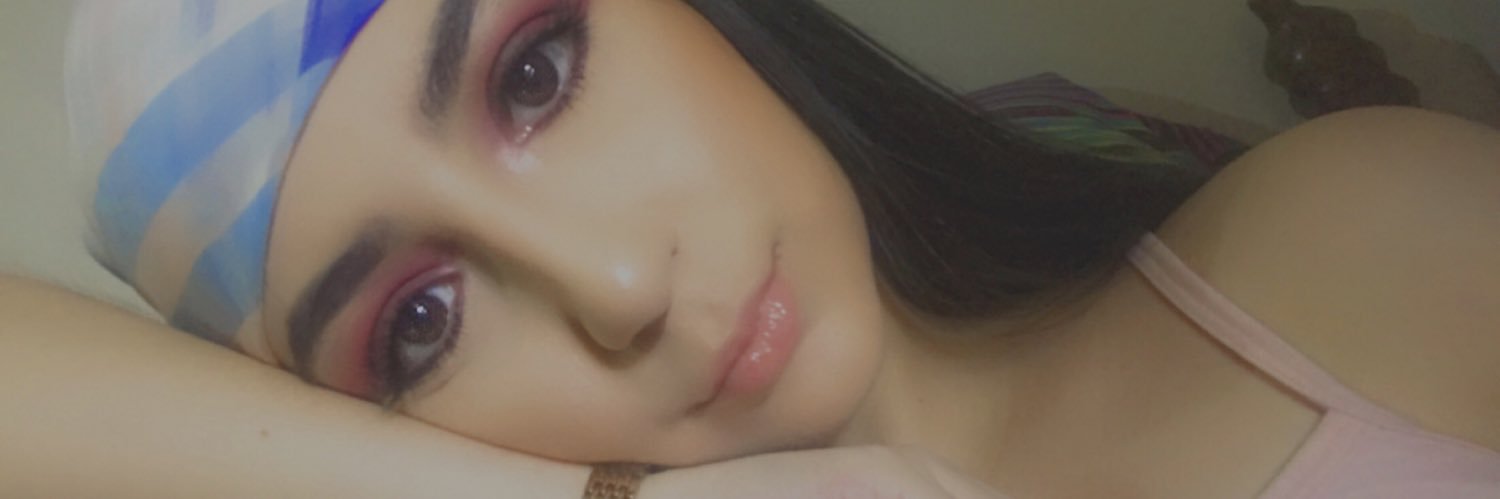 alejandraaab's profile banner image