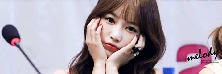 soyeon. banner