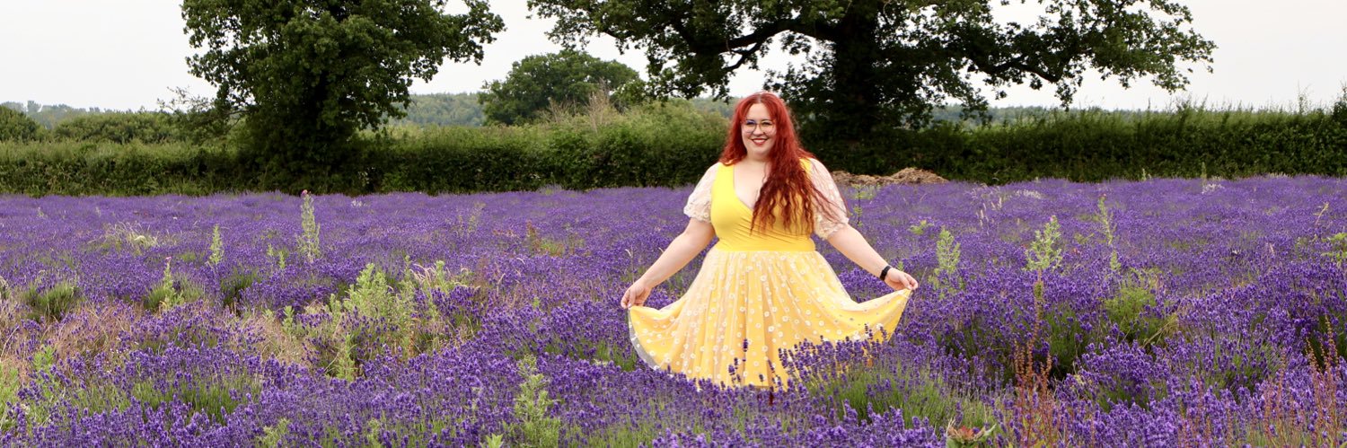 Christina @ Interrobang Art banner