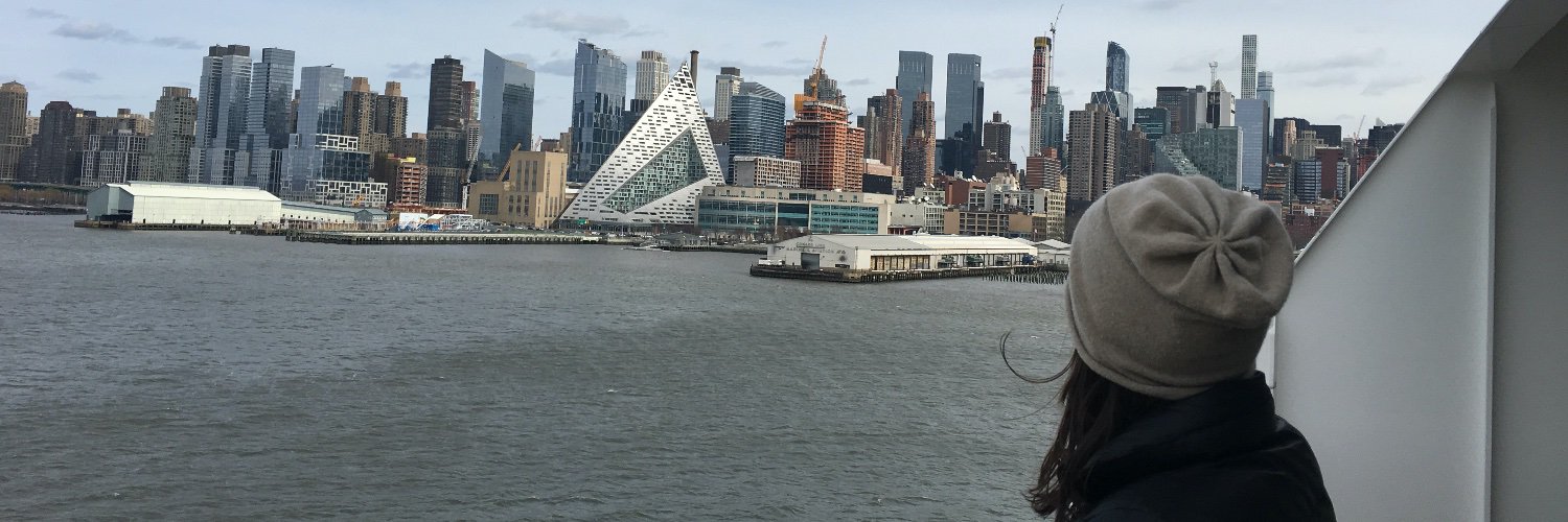 michelebow's profile banner image