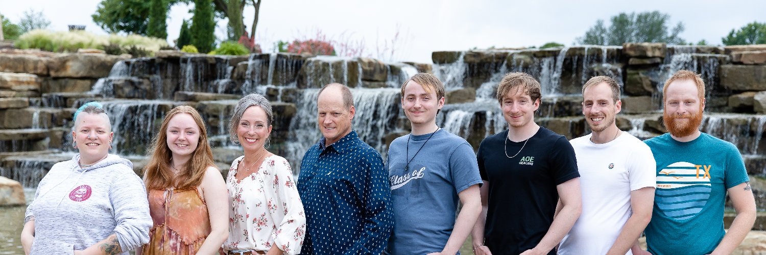 Mom4Realz's profile banner image