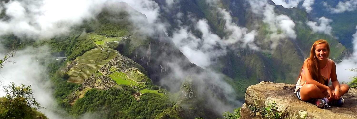 AdriLucero's profile banner image