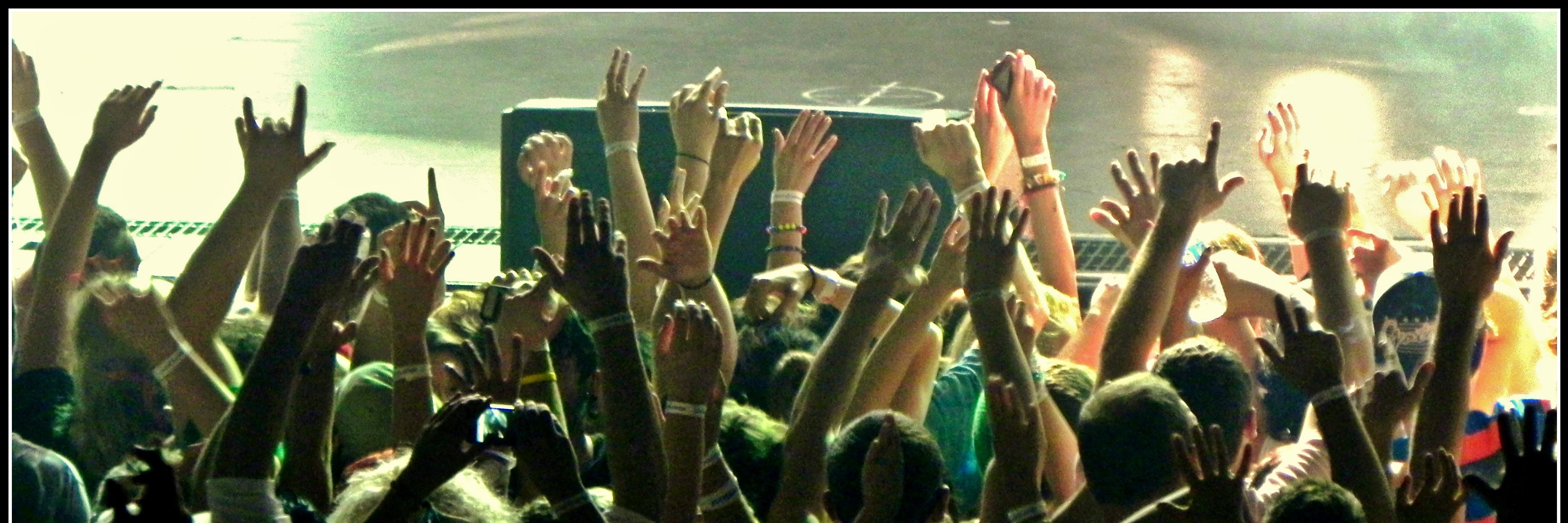 FromTheCrowd61's profile banner image