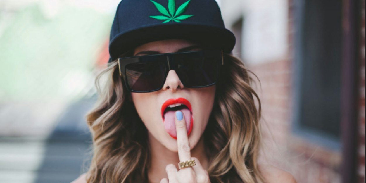 love_alandra's profile banner image