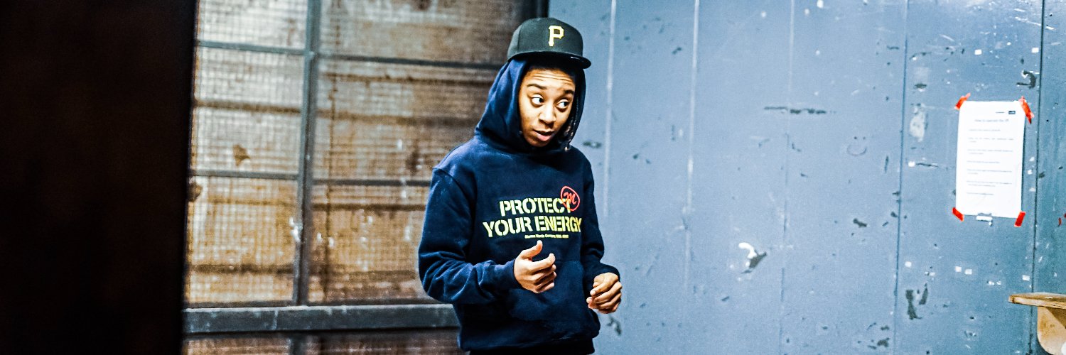 andellashuggs's profile banner image