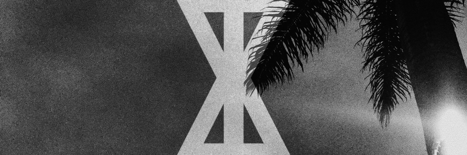YzzyXX's profile banner image