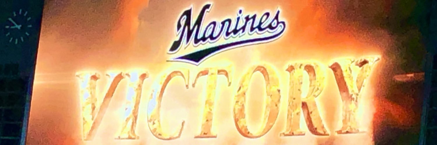 Macaronyaaa's profile banner image