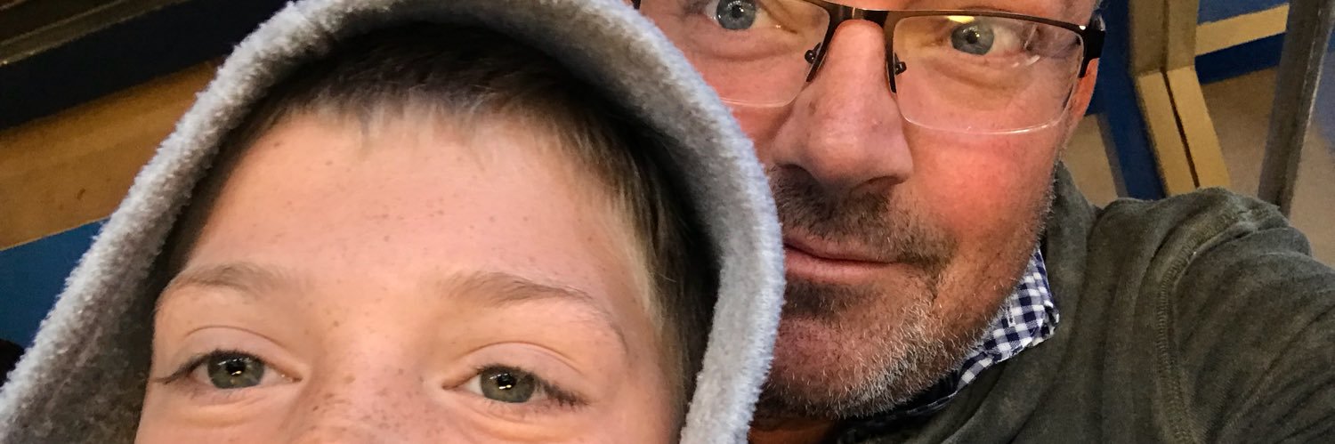 dawiedup's profile banner image