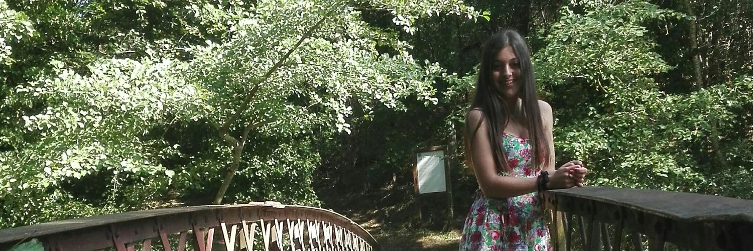 fabianasm98's profile banner image