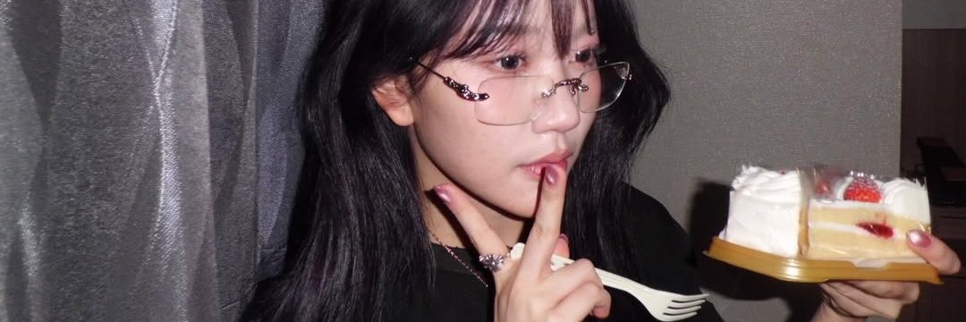 _vyez_'s profile banner image