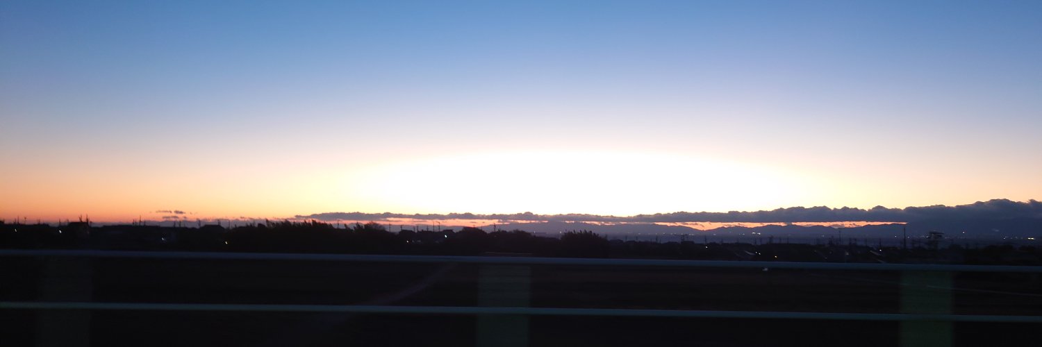m_antipodes's profile banner image