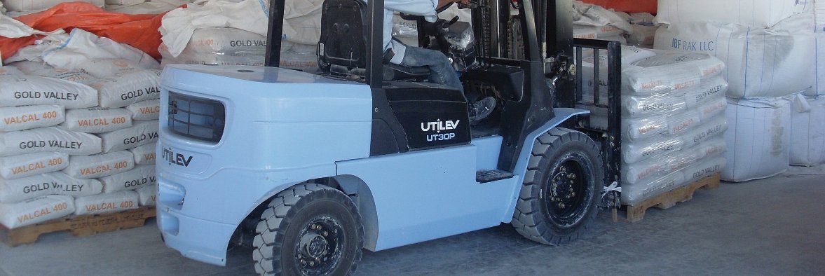 UTILEVforklifts's profile banner image