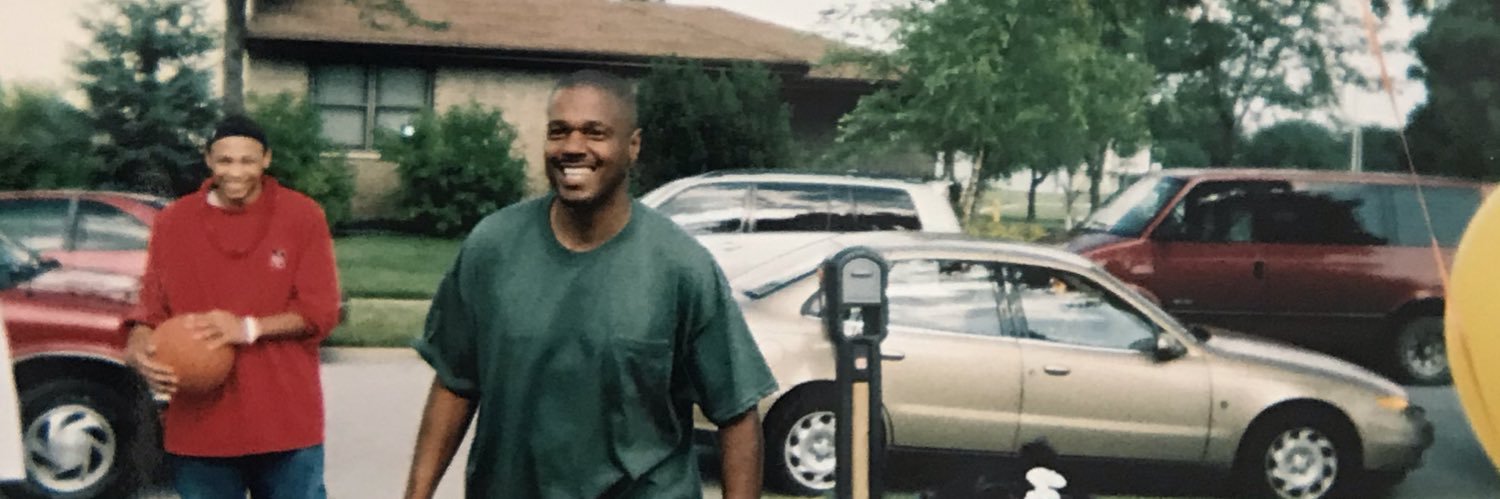 REYR0ZAY's profile banner image