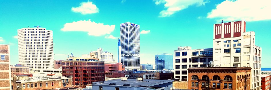 Al Balda, Milwaukee banner