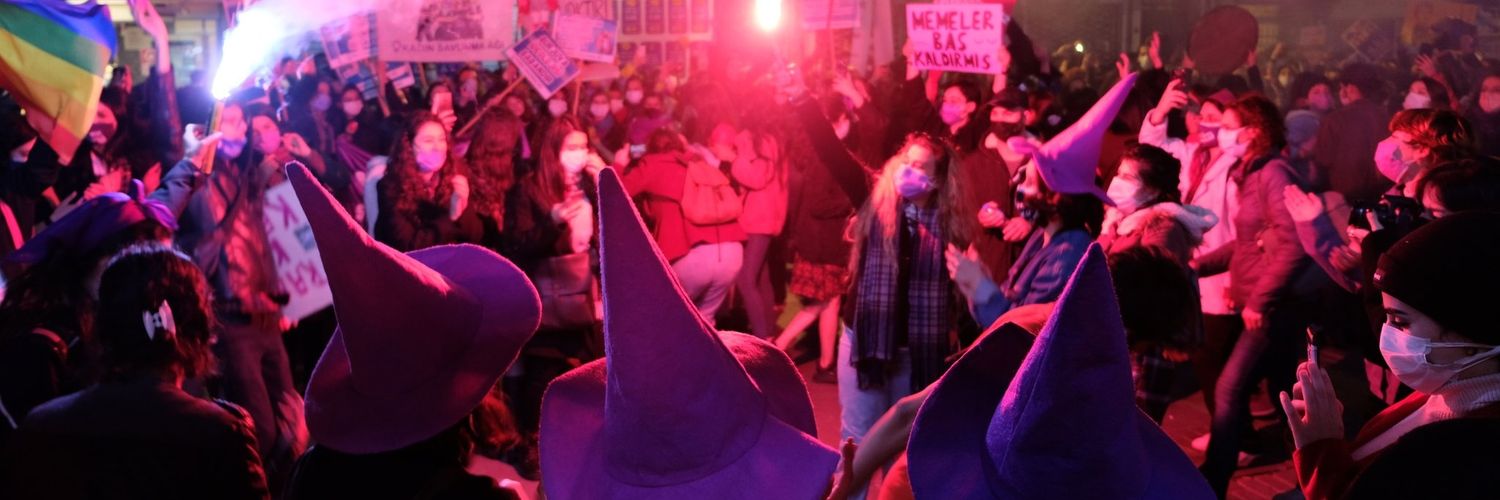 Kampüs Cadıları banner