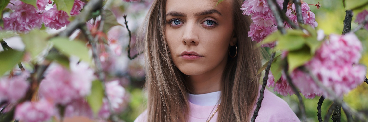 islawolfeUK's profile banner image