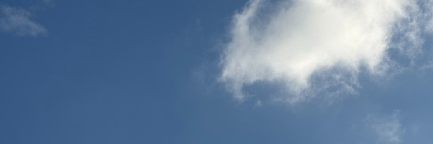 chiri_1126's profile banner image