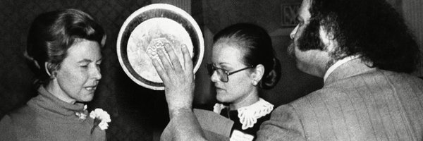 LauraKMM Profile Banner