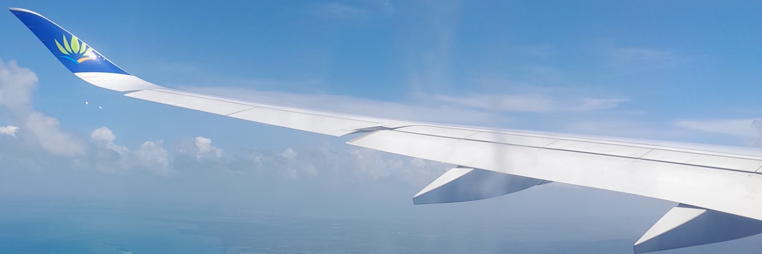 G banner