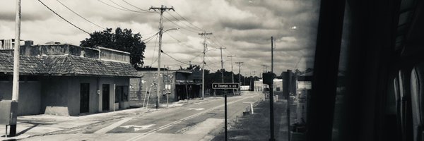 AmienEssif Profile Banner